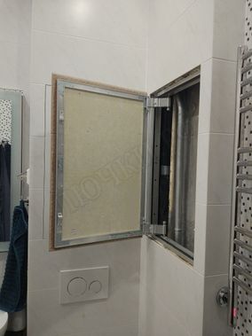 Люк под плитку Секрет 3.0 450*450 Люк под плитку Секрет 3.0 450*450