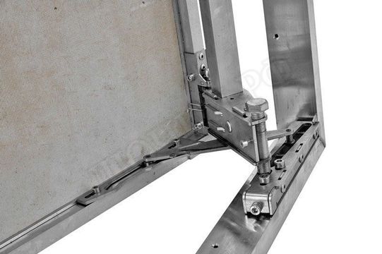 Люк под плитку Нажимной Мега Алюм 750*500 Люк под плитку Нажимной Мега Алюм 750*500