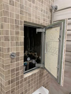 Люк под плитку Секрет 3.0 450*450 Люк под плитку Секрет 3.0 450*450